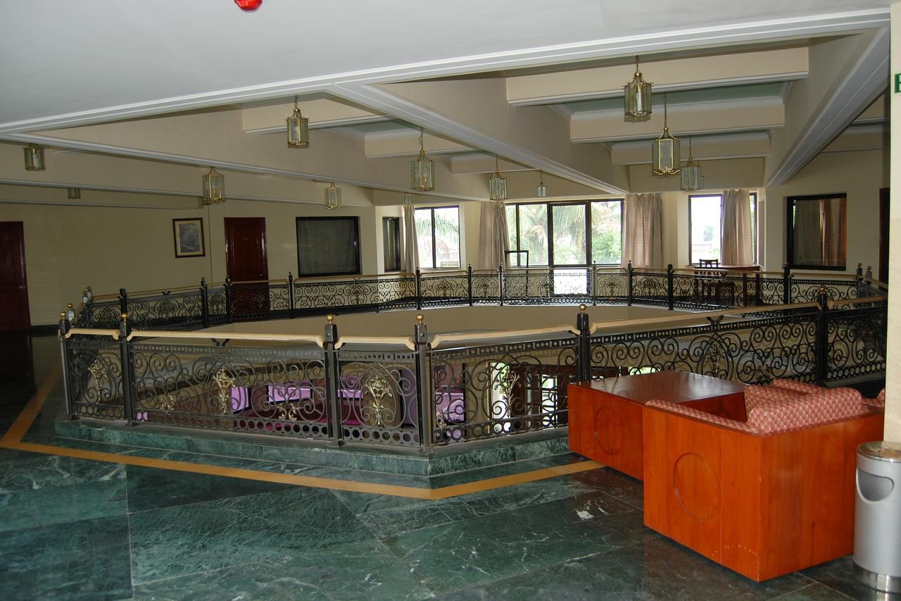 The Royal Residency Hotell Bodh Gaya Exteriör bild