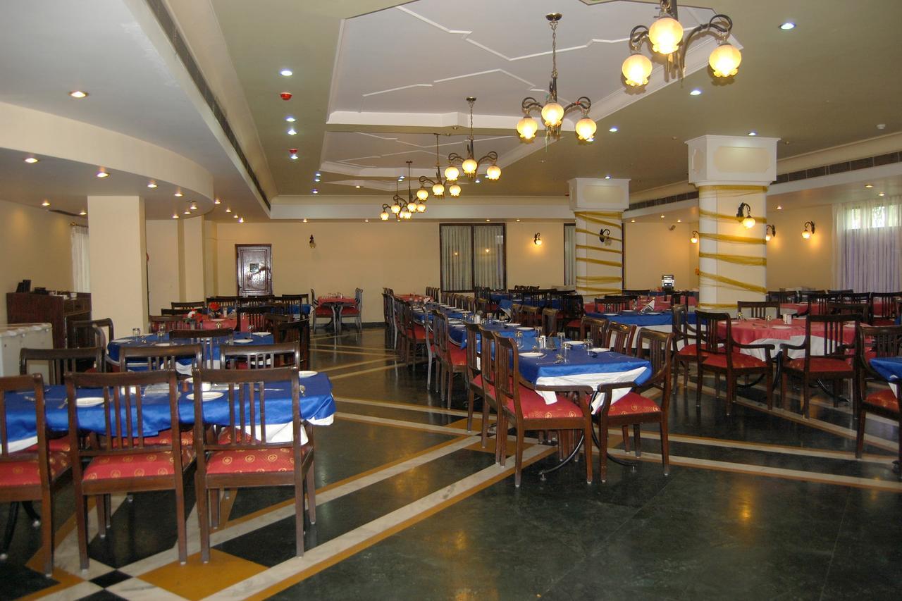 The Royal Residency Hotell Bodh Gaya Exteriör bild
