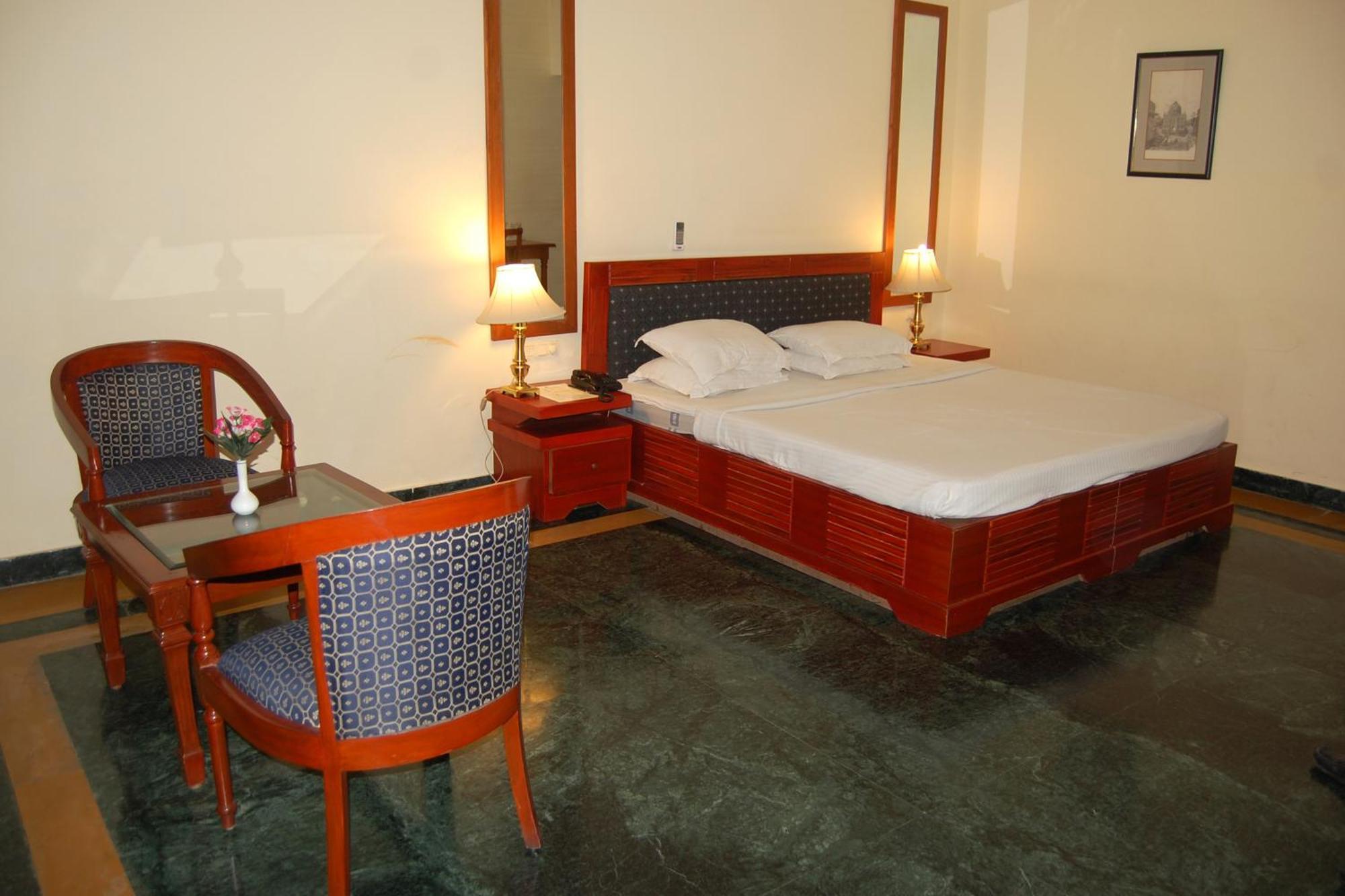 The Royal Residency Hotell Bodh Gaya Exteriör bild