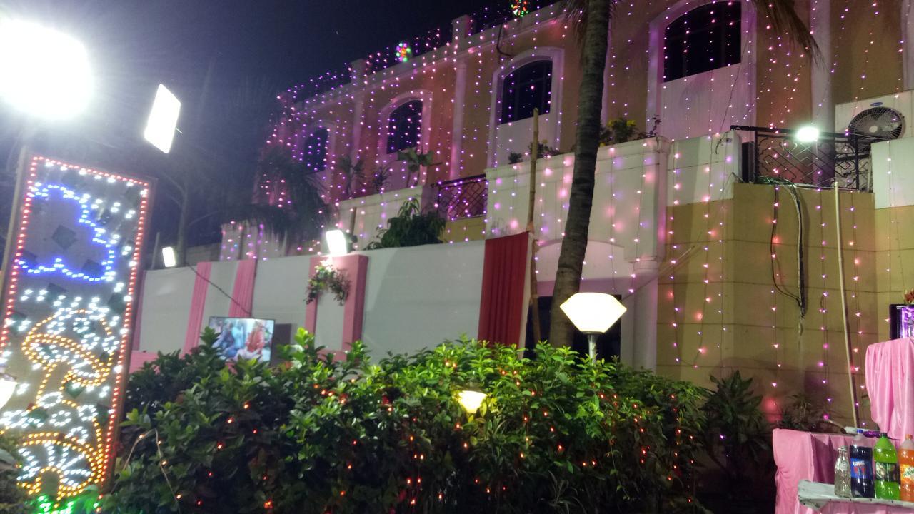 The Royal Residency Hotell Bodh Gaya Exteriör bild