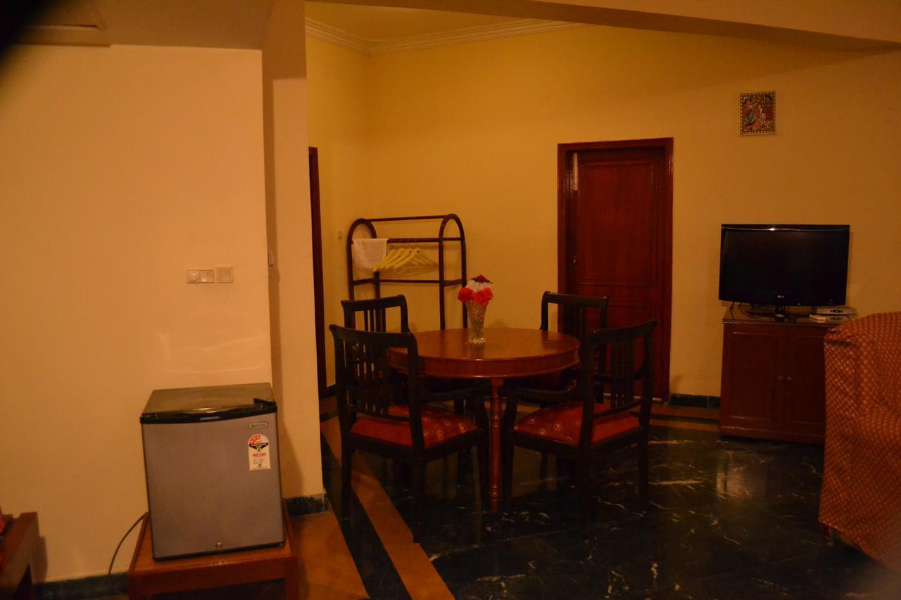The Royal Residency Hotell Bodh Gaya Exteriör bild
