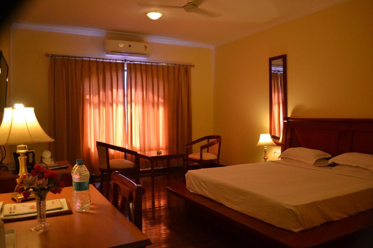 The Royal Residency Hotell Bodh Gaya Exteriör bild