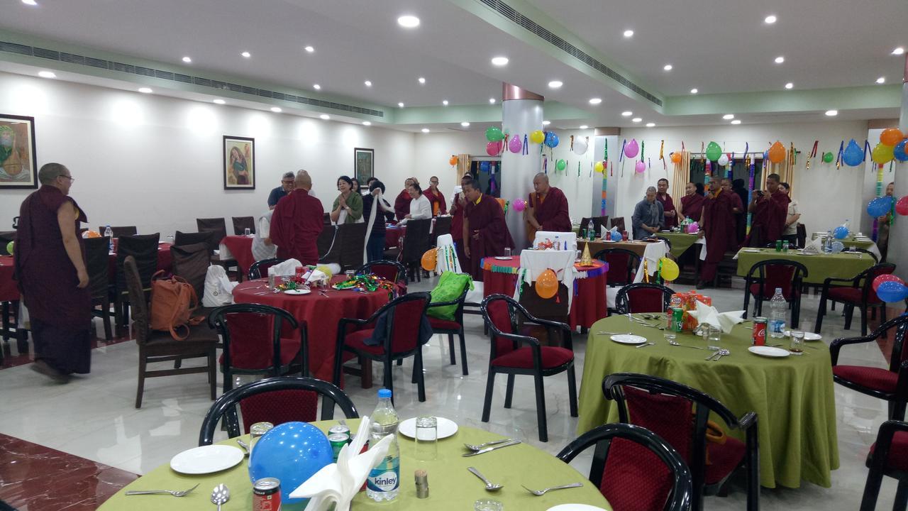 The Royal Residency Hotell Bodh Gaya Exteriör bild