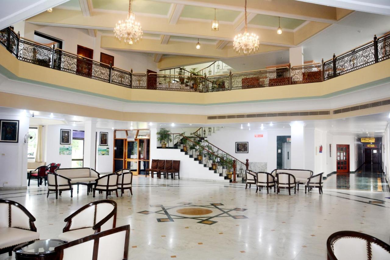 The Royal Residency Hotell Bodh Gaya Exteriör bild